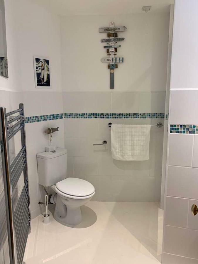 Postman'S Knock, Lynmouth, First Floor Apartment With Private Parking Exterior photo